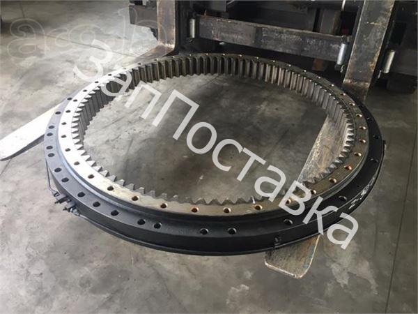 Поворотный круг Komatsu PC-450