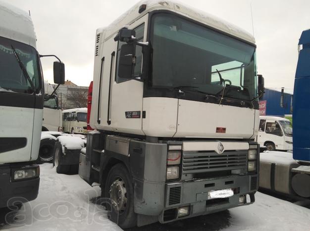 Седельный тягач Renault Magnum