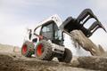 Аренда минипогрузчика бобкэт, гусеничного bobcat