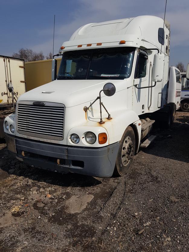 Седельный тягач freightliner centyry