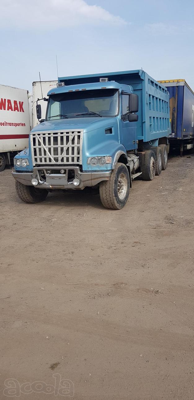 Грузовой самосвал VOLVO VHD84F