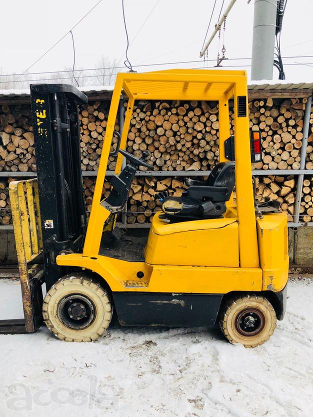 Вилочный погрузчик Hyster, 2001 г.в., бензин/газ мачта 4,5