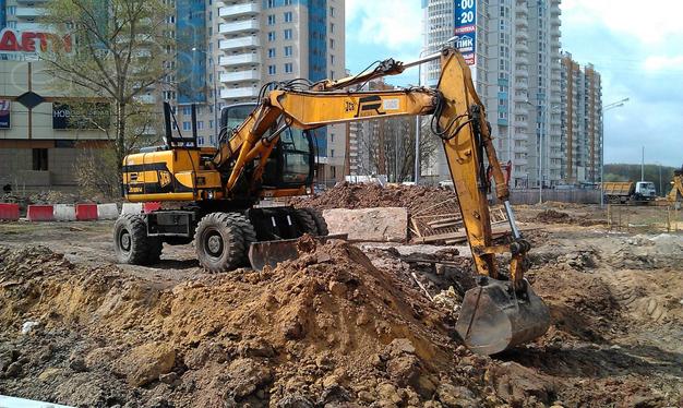 Предлагаю в аренду колёсный экскаватор JCB 200