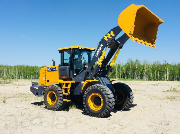 Фронтальный погрузчик XCMG LW300FN