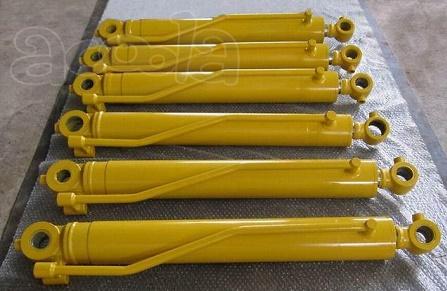 Гидроцилиндр ковшевой CAT320D/322D  В наличии