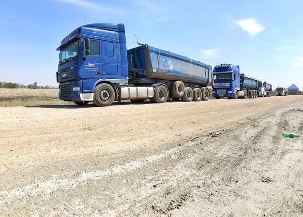 Срочно нужны Тонары для перевозки грунта.