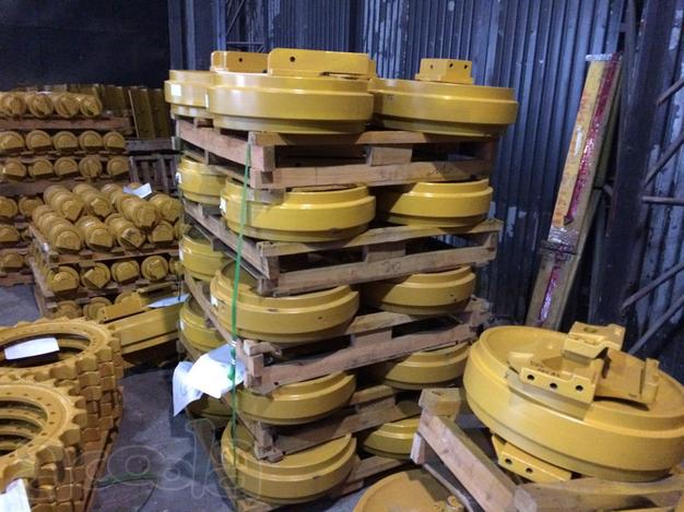 Продам направляющее колесо (ленивец) на HITACHI: ZX200, ZX200LC-3, ZX160LC-3, ZX250L-3