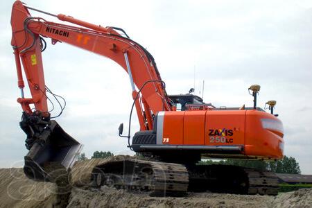 Аренда гусеничного экскаватора HITACHI ZX 250H