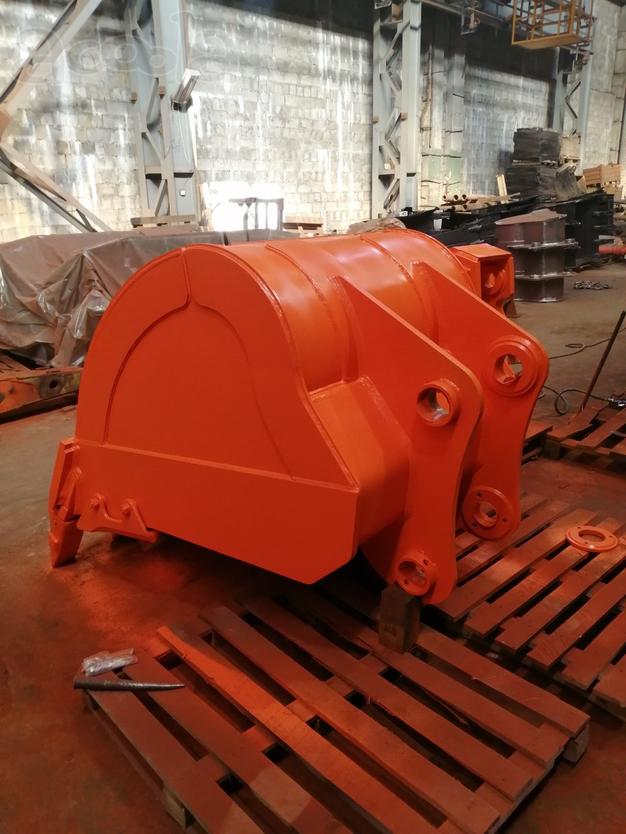 Ковш скальный 1.5м3 на Hitachi ZX330-3 в наличии