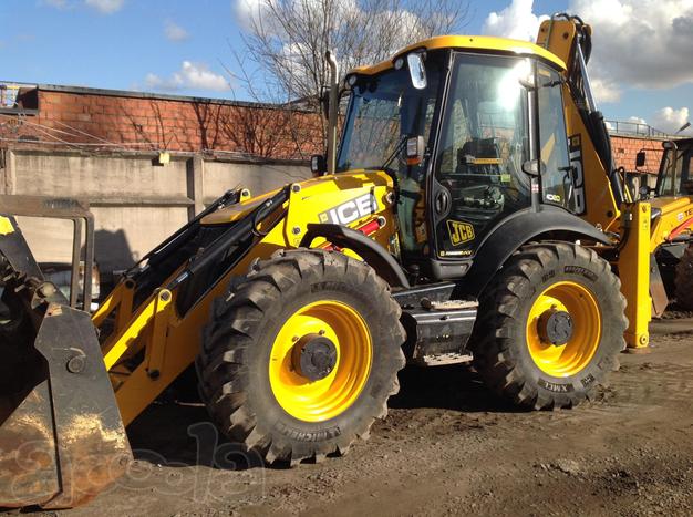 Сдается в аренду экскаватор погрузчик JCB 3CX, глубина копания 5,5, объём ковша от 0,2 до 0,4м3, передний ковш 1,1 м3 с траншейным ковшем и гидромолотом!