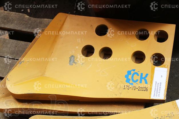 Нож отвала правый D155A-2, D155A-3, D155A-5