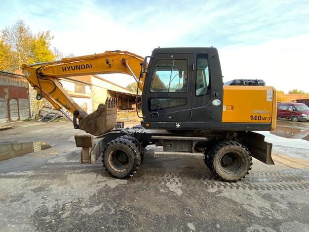 Продажа колёсного экскаватора Hyundai R140W-7