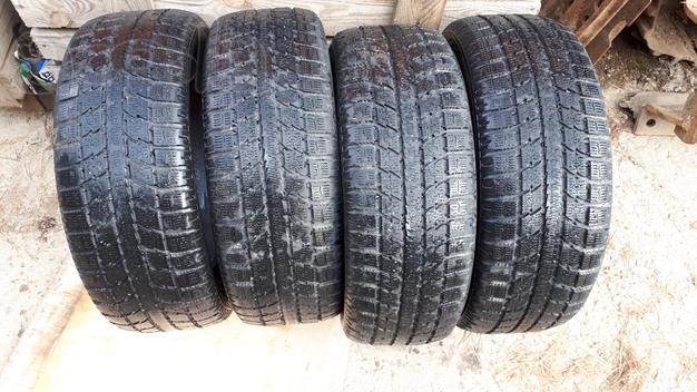 Зимние шины TOYO Япония 205/55/16