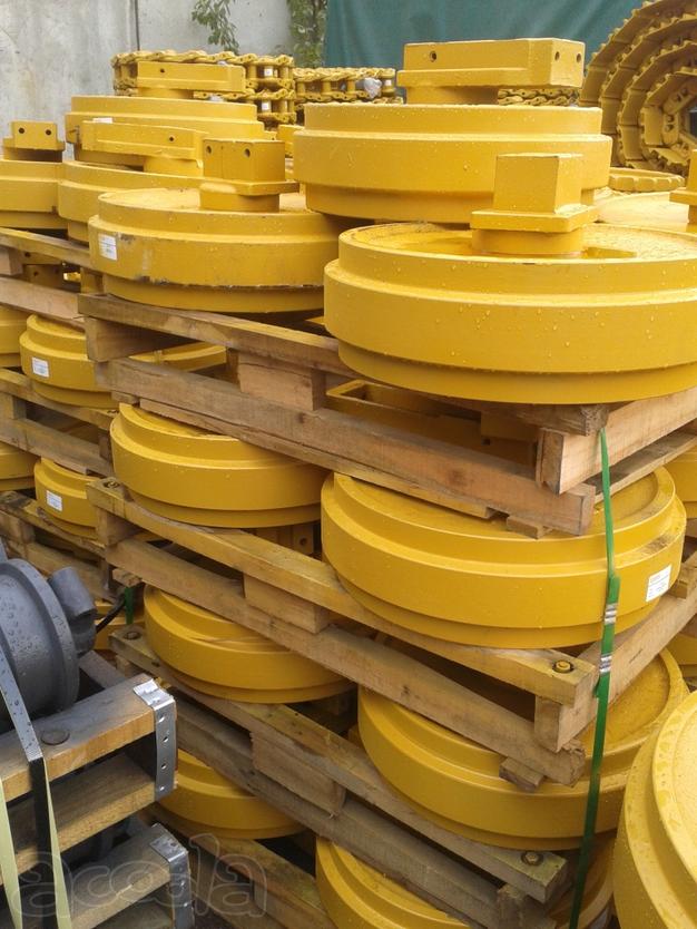 Колесо направляющее  CAT324BL