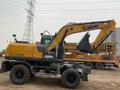 Колёсный экскаватор XCMG XE150W
