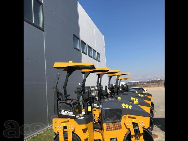 Каток комбинированный XCMG модель XMR403VT