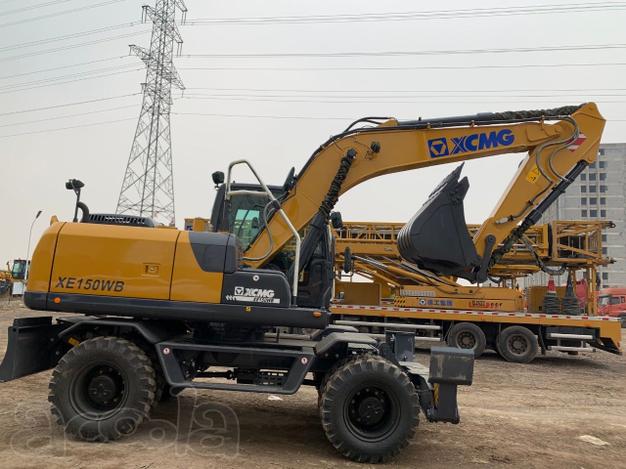 Колёсный экскаватор XCMG XE150W