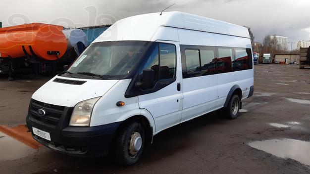Микроавтобус Ford Transit