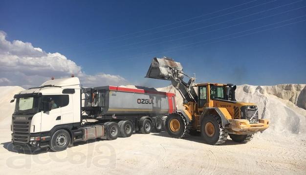 Требуются тонары на перевозку щебня 430 руб/м3. 100 км.