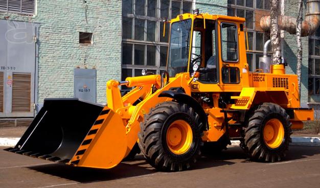 Аренда погрузчика Амкодор 332C4