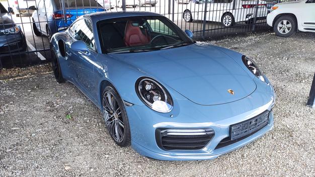 Porsche 911 Turbo S