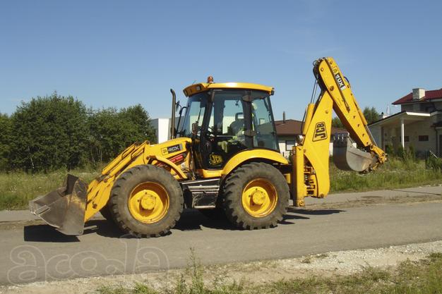 Экскаватор-погрузчик JCB 4CX