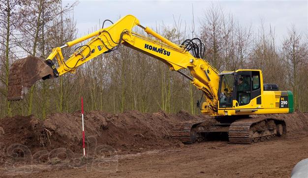 Услуга/аренда KOMATSU PC210LC