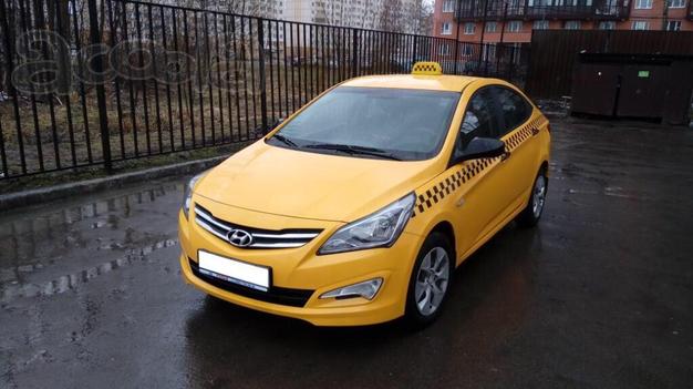 Аренда под такси автомобиля Hyundai Solaris 1480 р/сут.