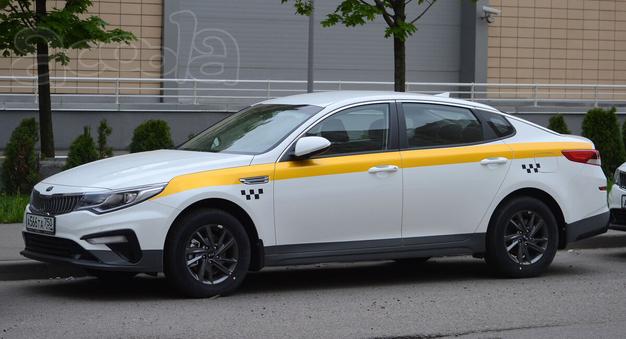 Аренда под такси автомобиля Kia Optima AT 2900 р/сут.