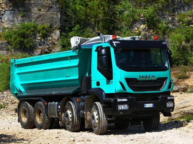 Самосвалы 8*4 35м3 Лиз