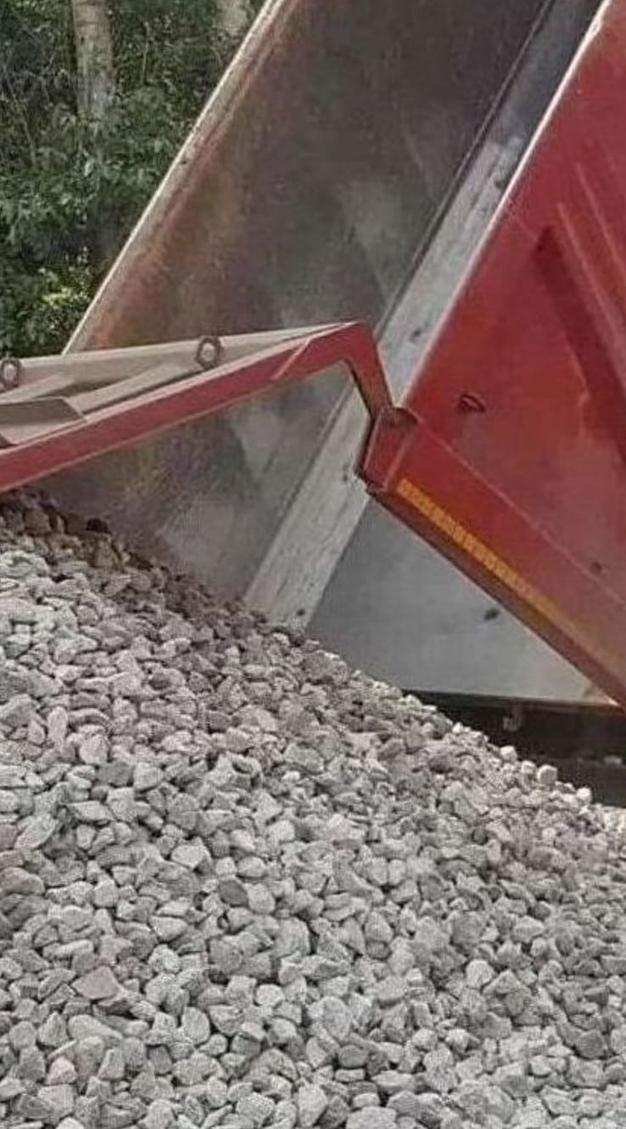 Самосвалы 8*4, Тонары, на Щебень